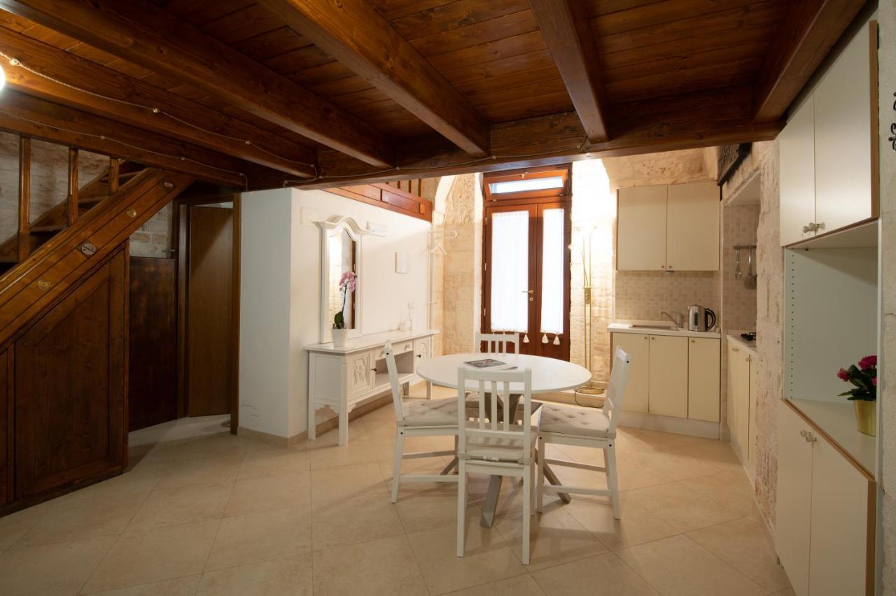 Dimora Noci Mia Apartment Luaran gambar