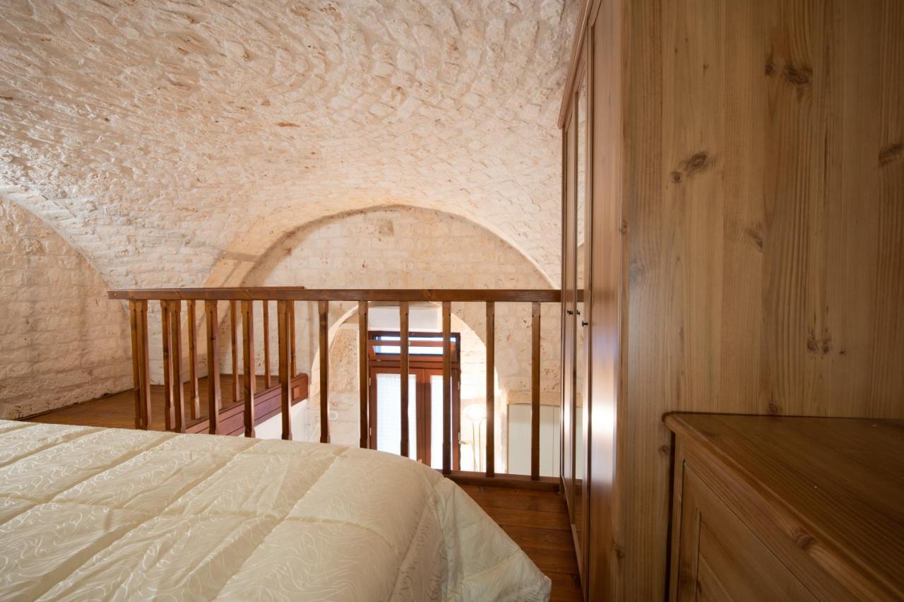 Dimora Noci Mia Apartment Luaran gambar