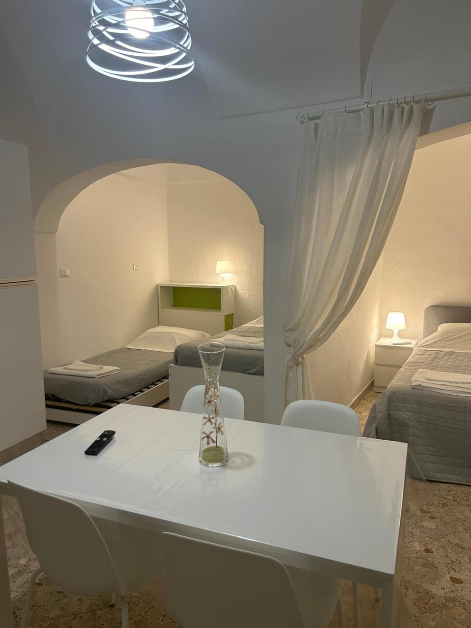Dimora Noci Mia Apartment Luaran gambar